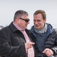 Георгий Хачатуров (Business FM) и Дмитрий Гущин (Renault)