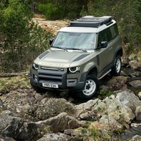 Land_Rover-Defender_90-2020-1600-03